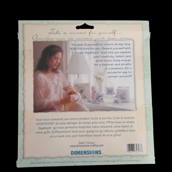 Lot of 2 Dimensions Daydreams Friends Are Family Counted Embroidery Kits - Picture 3 of 7